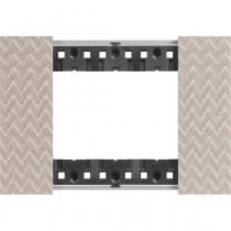 Placca Optic  Bticino Living Now tre posti Tecnopolimero KA4803MM