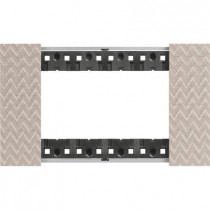 Placca Optic  Bticino Living Now quattro posti Tecnopolimero KA4804MM