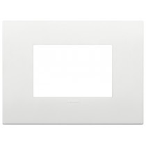 Placca Vimar Arkè  3 moduli bianca in tecnopolimero 19653.74