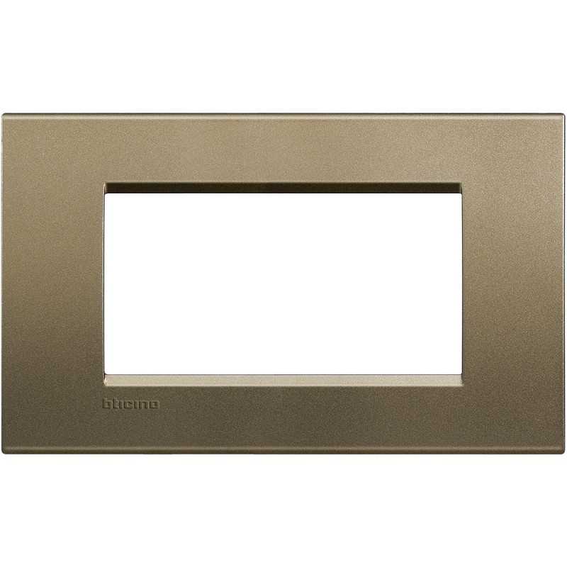 Placca 4 posti quadra square LivingLight Bticino LNA4804SQ