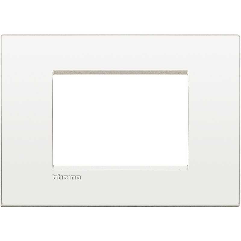Placca 3 posti quadra bianco puro LivingLight Air Bticino LNC4803BN