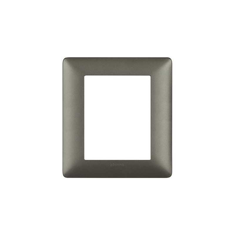 Placca 6 posti (3+3) Iron Matix AM4826MIR