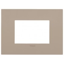 Placca Vimar Arkè fit 3 moduli Tortora 19953.32