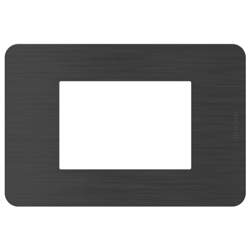Placca 3 moduli Black Nick Nero serie MatixGo BTICINO JA4803EN