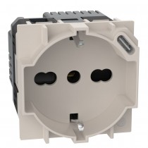 Presa Schuko Bipasso 16A con USB C Sabbia Bticino Living Now KM4140A16USB